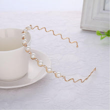 Load image into Gallery viewer, New Women Elegant Full Pearls Simple Hairbands Sweet Headband Hair Hoops Holder Ornament Head Band Lady Fashion Gorgeous Hair Accessories For Women
