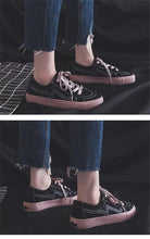 Load image into Gallery viewer, New Women Sneaker Fashion Breathble Vulcanized Shoes Platform Lace Up Casual White Tenis Sneakers Women Play Fashion Sneaker Low Top Elastic Canvas Flat Sneakers
