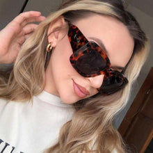 Load image into Gallery viewer, Oversized Leopard Unique &amp; Attractive Designer Sunglasses For Women &amp; Men Luxury Shades In Brown Square Size Sun Glasses Luxury Square Gradient Sun Glasses Shades
