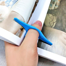 Load image into Gallery viewer, Plastic Book Page Holder Thumb Bookmark Reading Accessories Gifts For Readers Book Lovers Bookworm Librarian Literary Blue Multifunction Plastic Thumb Book Page Holder Book Marker Bookmark Superior Quality And Creative Convenient
