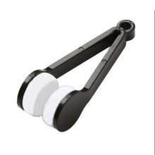 Load image into Gallery viewer, Portable Mini Soft Eye Glasses Lens Cleaning Colorful Brush Cleaner Wipe Microfiber Spectacles Eyeglass Eyewear Cleaner
