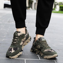 Load image into Gallery viewer, Unisex Running Sport Outdoor Sneakers Breathable Women Camouflage Green Walking Jogging Sneakers Fashion Lightweight Running Casual Sneakers For Workout
