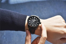 Load image into Gallery viewer, 2021 New Simple Business Quartz Men Wristwatch Luxury Casual Leather Strap Waterproof Watch
