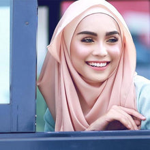 Load image into Gallery viewer, Winter Fashion Long Solid Color Soft Muslim Bubble Chiffon Hijab Scarf Shawls Hijab Elegant Scarf Wrap Lightweight Islamic Head Wear Escharpe Shawls Headband Wraps Lightweight Head Scarves Ladies Hijabs For  Women
