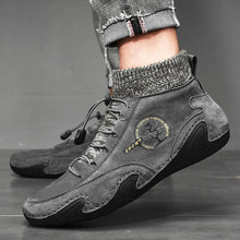 Load image into Gallery viewer, Men Beige Casual Shoes Outdoor Comfy Walking Sneakers Fashion All-Match Sneakers Breathable Cloth Casual Sports Flats Men Lightweight Outdoor Running Sneakers
