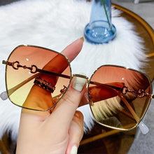 Load image into Gallery viewer, Small Oval Retro Sunglasses for Men and Women Polygon Mirrored Lens Fashionable &amp; Korean Style Women's Sunglasses New Personality &amp; Trending Sunglasses Of Same Style UV Protection Sunglasses
