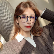Load image into Gallery viewer, Blue Light Blocking Glasses Frame Lightweight Eyeglasses Frame Filter Blue Ray Computer Game Glasses  Oversized Women Eyeglasses Transparent Anti Blue Ray Men Modern Simple Frames
