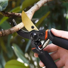 Load image into Gallery viewer, Professional Titanium Bypass Pruning Shears
