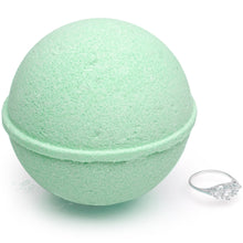 Load image into Gallery viewer, Mermaid Daydream Bath Bomb with Jewelry Ring Inside
