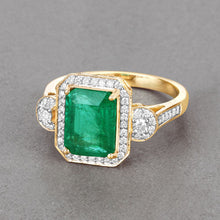 Load image into Gallery viewer, IGI Certified 2.87 Carat Genuine Zambian Emerald and White Diamond 14K Yellow Gold Ring
