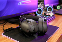 Load image into Gallery viewer, Razer Blackshark V2 Pro Earpads - WC FreeZe Cooling Gel (PRE 2023 model)
