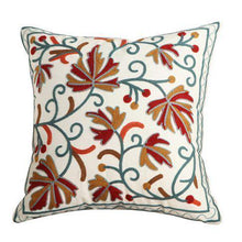 Load image into Gallery viewer, 100% Cotton Embroidery Flower Pattern Pillow Cover Home Decoration Sofa Cushion Cover Housewarming Gift Pillow Case Decorative Embroidered Pillow Cover Handmade Cotton Cover For Throw Pillows Beautiful Modern Floral Patterns 45x45cm
