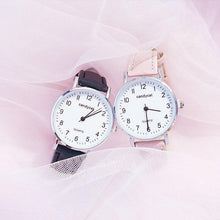 Load image into Gallery viewer, Retro Trendy Atmosphere Quartz Watch Fashion Casual Female Student Watch Ultra Thin Digital Dial Woman Children Set Bracelet Watch Leather Band Luxury Quartz Watches Fashion Creative Watch
