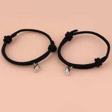Load image into Gallery viewer, Romantic 2pcs/set Heart Magnetic Couple Bracelets Men Women Classic Black White Paired Lovers Braclet Adjustable Matching Braided Rope Bracelet Promise Friendship Bracelet Gifts For Girlfriend
