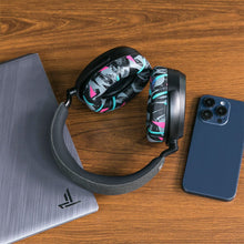 Load image into Gallery viewer, Sennheiser Momentum 4 Earpads - WC PadZ Momentum 4
