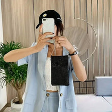 Load image into Gallery viewer, Shimmering Bling Rhinestone Crossbody Purse

