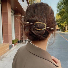 Load image into Gallery viewer, Simple Women Hair Stick Vintage Hair Clip Hairstyle U Shape Design Hairpin Girl Ponytail Hair Accessories
