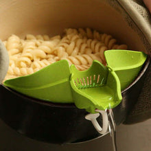 Load image into Gallery viewer, Snap 'N Strain Kitchen Strainer
