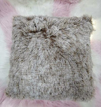 Load image into Gallery viewer, Soft Fur Plush Shaggy Fluffy Pillow Cover Decorative Cushion Covers For Home Living Room Sofa Decor Luxury Faux Fur Throw Pillow Cover Decorative Plush Pillow Case Cushion Cover Shell for Sofa Bedroom Car 43x43cm
