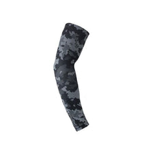 Load image into Gallery viewer, Sports Compression Arm Sleeve Basketball Cycling Arm Warmer Long Sun Sleeves For Men &amp; Women Perfect For Cycling Driving Running Basketball Football &amp; Outdoor Activities Summer Running UV Protection Volleyball Arm Covers
