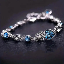 Load image into Gallery viewer, Stunning Heart Of Ocean Rhinestone Bracelet For Girls

