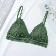 Load image into Gallery viewer, Stunning Hot Look Women's Lace Bra No Steel Ring Beauty Back comfor Wrapped Chest Comfortable Daisy Brassiere Stretch Triangle Cup Padded Underwear 1/2Pcs
