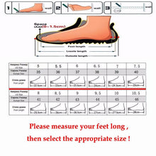 Load image into Gallery viewer, Summer Black White Leopard Print Fur Slippers For Women's Outer Wear Flat Bottom Slippers Women's Plush Faux Fur Fuzzy Slide On Open Toe Slipper With Memory Foam
