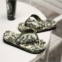 Load image into Gallery viewer, Summer Men Flip Flops Camouflage Slippers Water Sandals Anti-slip Casual Shoes Soft Bottom Beach Massage Slippers With Sport Side Line For Outdoor Summer
