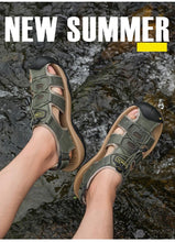 Load image into Gallery viewer, Summer Men's Breathable Sandals Beach Casual Shoes Thick Sole Closed Toe Aqua Shoes Hiking Fishing Summer Closed Toe Walking Sandal For Athletic Outdoor Lightweight Beach Breathable Waterproof Sandals
