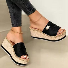 Load image into Gallery viewer, Summer Slippers Women Platform Slipper Fashion High Heeled Shoes Outdoor Beach Sandals For Women Platform Sandals Open Toe Elegant Heels Casual Summer Sandals
