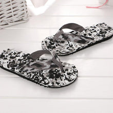 Load image into Gallery viewer, Summer Women Flip Flops Shoes Sandals Camouflage Outdoor Beach Shoes Slippers Daily Wear Casual Slippers Comfort Thong Style Flip Flops Sandals For Women With Arch Support For Comfortable Walk
