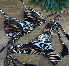 Load image into Gallery viewer, Tassel Leaves Print Woman Swimsuit Women's Two Piece Swimsuit Floral Print Bikini Sets New Comfortable Beach Bikini Bathing Suit Halter Triangle Lace Up Swimwear For Women

