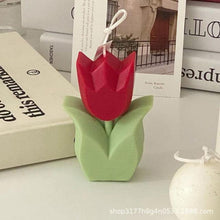 Load image into Gallery viewer, Tulip Candle Aroma Decoration Wedding Souvenir Birthday Gift Decoration Candles Handmade Delicate Tulip Flower Shape Candle  Perfect for Birthday Party Wedding Spa Home Decor
