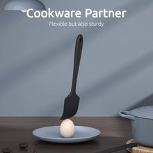 Load image into Gallery viewer, U-Taste Silicone Spatula Set with 480 Degrees Fahrenheit Heat Resistant
