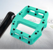 Load image into Gallery viewer, Ultralight Seal Bearings Bicycle Bike Pedals Cycling Nylon Road Pedals Flat Platform Bicycle Parts Accessories Mountain Bike Pedals Ultra Strong Machined Bicycle Flat Alloy Pedals Non-Slip
