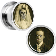Load image into Gallery viewer, Undead Bride and Groom Halloween Plug Set 1/2

