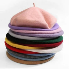 Load image into Gallery viewer, Vintage Beret Hat Flat Cap For Women Retro Classic Style Wool Beret Caps Modern Women Hats
