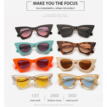 Load image into Gallery viewer, Vintage Square Cat Eye Sunglasses Women Retro Trendy Cat eye Sunglasses Classic Fashionable , Decent Personality &amp; Wind Sunglasses In Retro Box Trending  Street Style Sunglasses For Men &amp; Women
