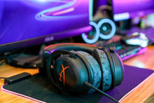 Load image into Gallery viewer, WC FreeZe - Hybrid Cooling Gel Infused Gaming Earpads
