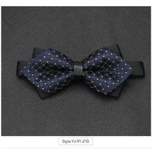 Load image into Gallery viewer, Wedding Men Butterfly Bowtie Formal Bow Ties Beautiful Printed Men Luxury Adjustable Business Bowties
