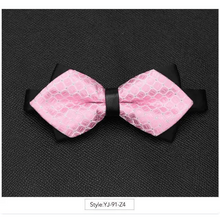 Load image into Gallery viewer, Wedding Men Butterfly Bowtie Formal Bow Ties Beautiful Printed Men Luxury Adjustable Business Bowties
