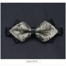 Load image into Gallery viewer, Wedding Men Butterfly Bowtie Formal Bow Ties Beautiful Printed Men Luxury Adjustable Business Bowties
