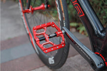 Load image into Gallery viewer, Wide Flat Mountain Road Cycling Bicycle Bike Pedal 3 Sealed Bearings 9/16 in Aluminum With Removable Antiskid Cleats Mountain Bike Pedal Platform Flat Bicycle Pedals Aluminum Alloy Non-Slip Metal Bike Pedals With 3 Bearings For Road
