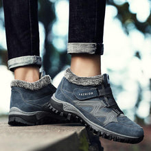 Load image into Gallery viewer, Winter Boots With Fur Warm Leather Snow Boots Mens Winter Work Casual Shoes High Top Rubber Ankle Boots Keep Warm Anti-Slip Soft Sole Warm Fur Lined Winter Ankle Booties
