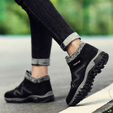 Load image into Gallery viewer, Winter Boots With Fur Warm Leather Snow Boots Mens Winter Work Casual Shoes High Top Rubber Ankle Boots Keep Warm Anti-Slip Soft Sole Warm Fur Lined Winter Ankle Booties
