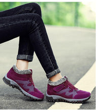 Load image into Gallery viewer, Winter Elegant Unisex Boots With Fur Warm Leather Snow Boots Winter Work Casual Shoes High Top Rubber Ankle Boots Leather Platform Fashion Luxury Boots Non-Slip Hiking Boots
