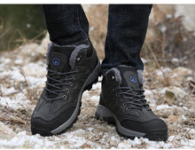 Load image into Gallery viewer, Winter Men's Boots Warm Snow Boots High Quality Leather Waterproof Outdoor Men Hiking Boots Waterproof Non-Slip Trail Fur Lined Ankle Boots Leather Winter Shoes
