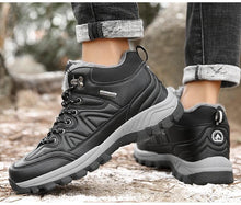 Load image into Gallery viewer, Winter Snow Boots Waterproof Leather Sneakers Super Warm Men's Boots Outdoor Hiking Boots Warm Fur Line Hiking Boot Outdoor Walking Shoes Casual Leather Booties For Men
