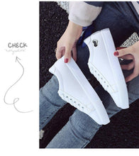 Load image into Gallery viewer, Woman Fashion New PU Leather Shoes Breathable Cute Heart Flats Casual White Sneakers Platform Tenis Comfortable Shoes Leather Womens Sneakers
