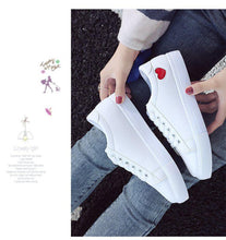 Load image into Gallery viewer, Woman Fashion New PU Leather Shoes Breathable Cute Heart Flats Casual White Sneakers Platform Tenis Comfortable Shoes Leather Womens Sneakers
